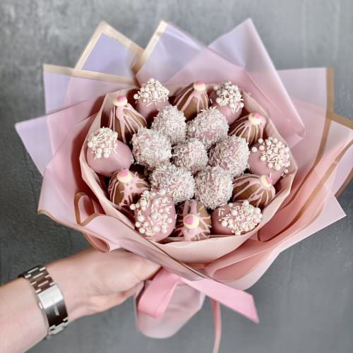 Букет клубника в шоколаде «Mary»