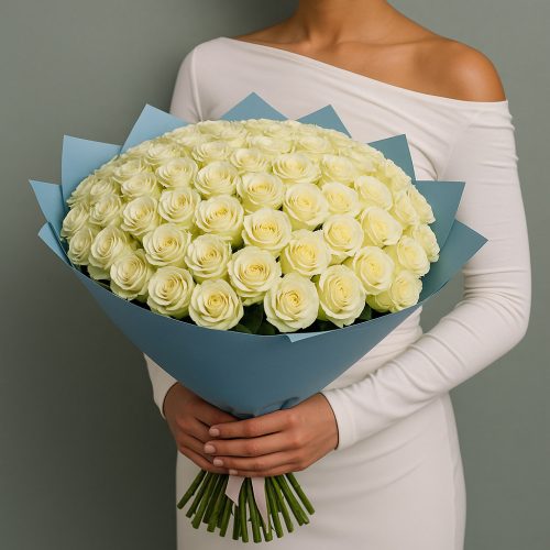 Букет белых роз «Королевский блеск»